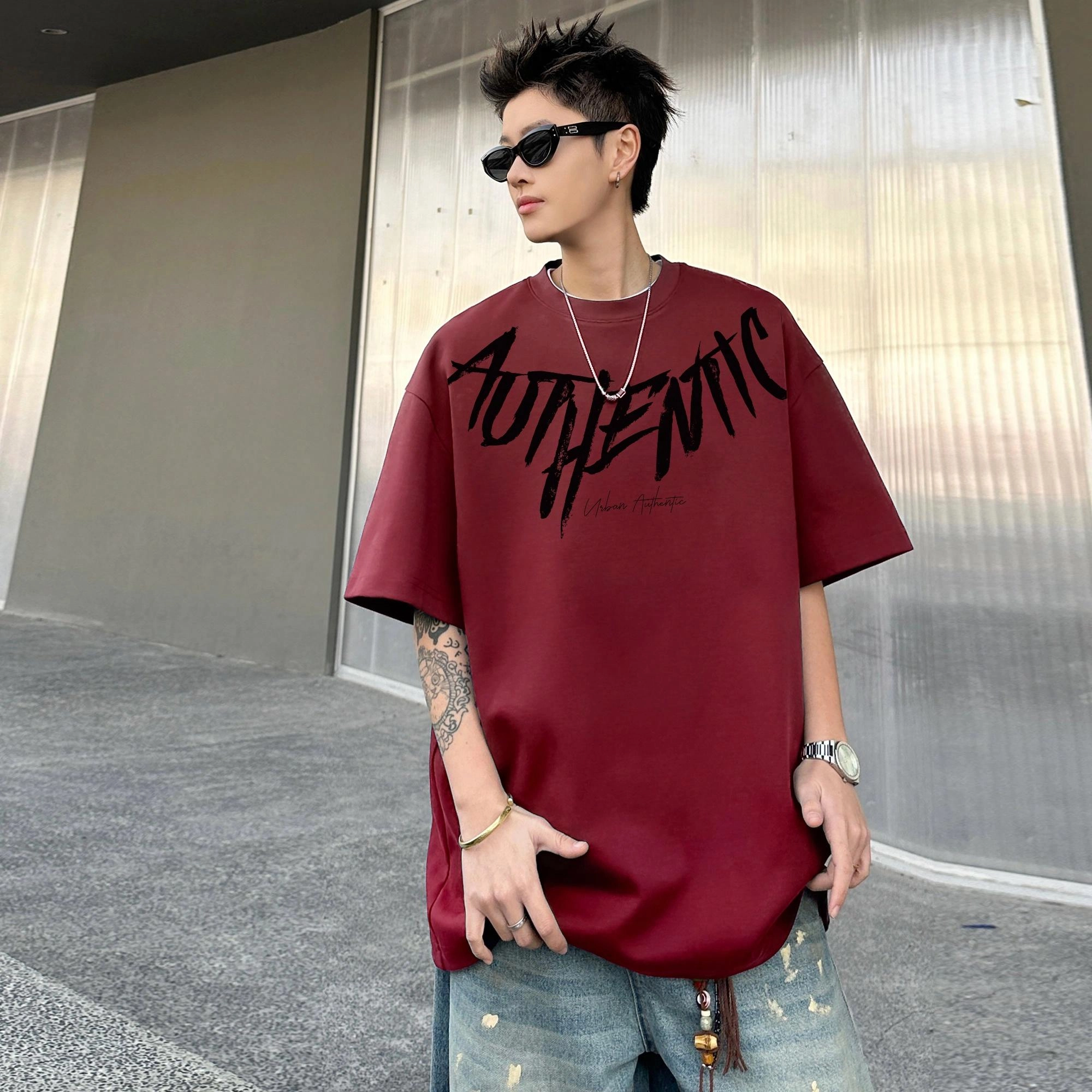 URBAN AUTHENTIC T