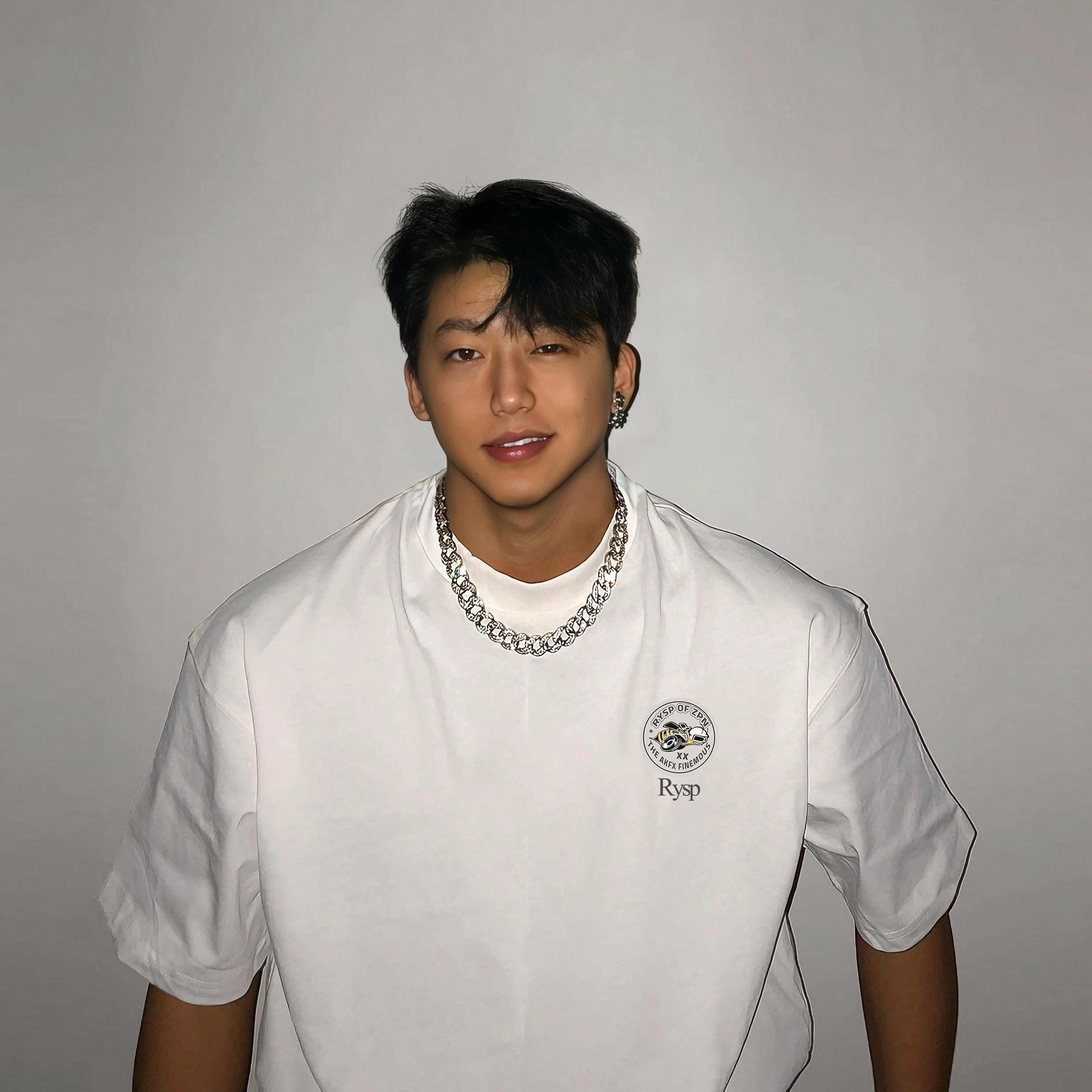 HIPHOPPUNKS T