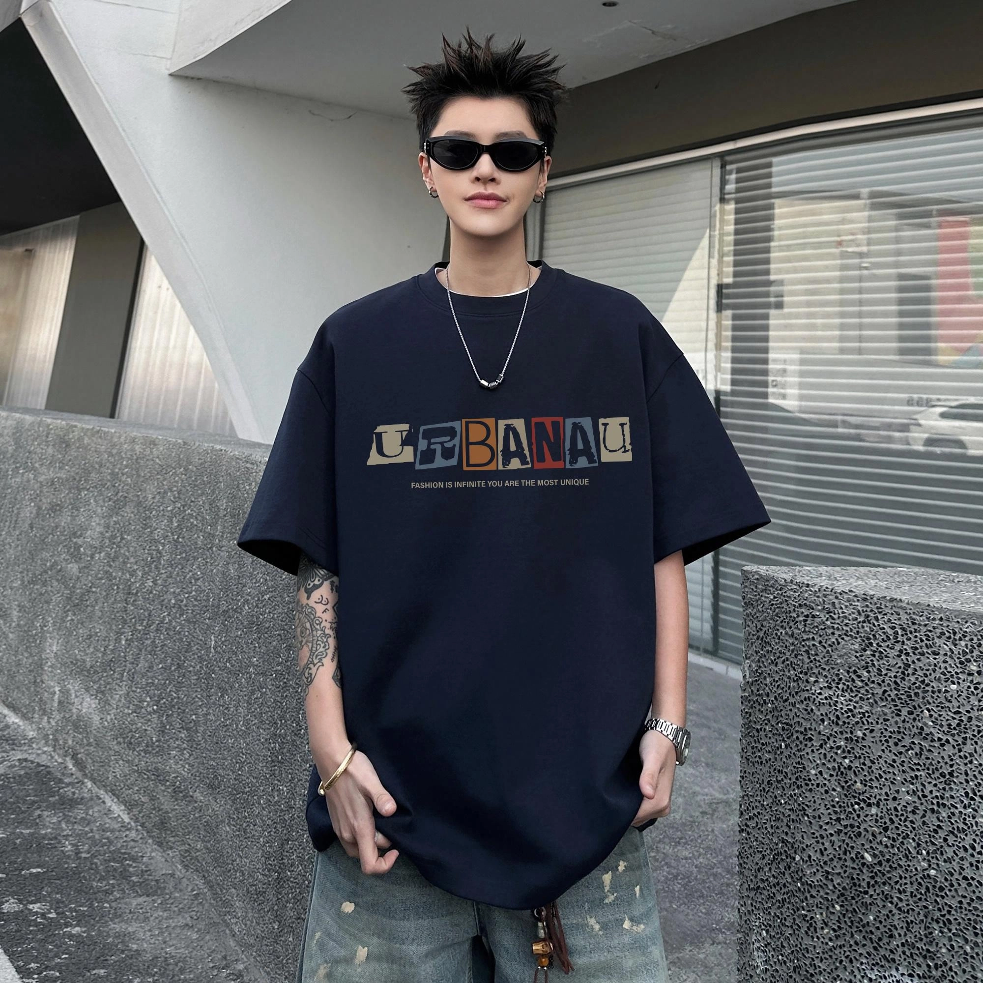 URBAN AUTHENTIC logoT