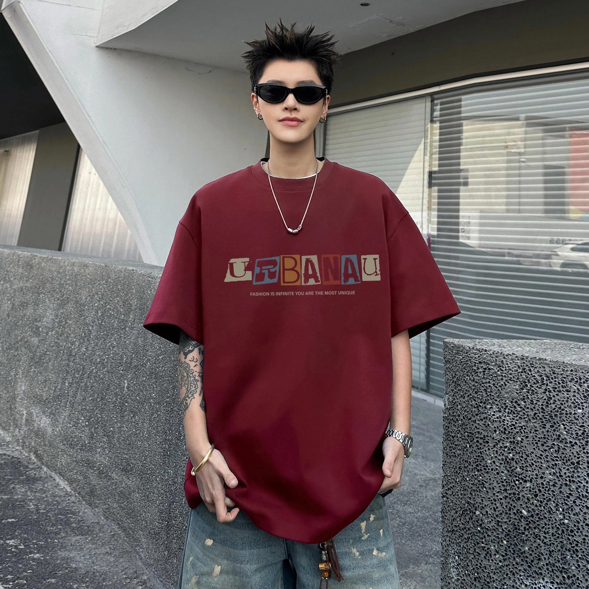 URBAN AUTHENTIC logoT