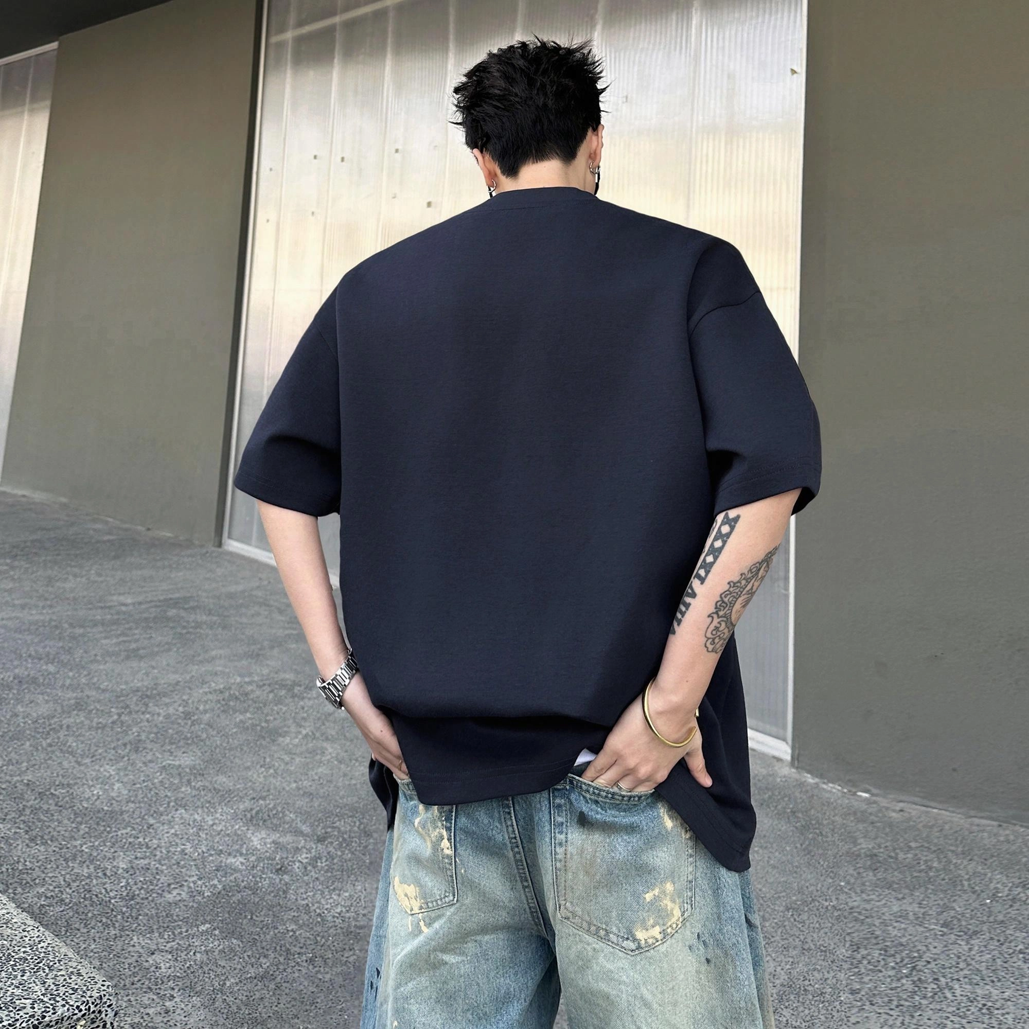 URBAN AUTHENTIC logoT
