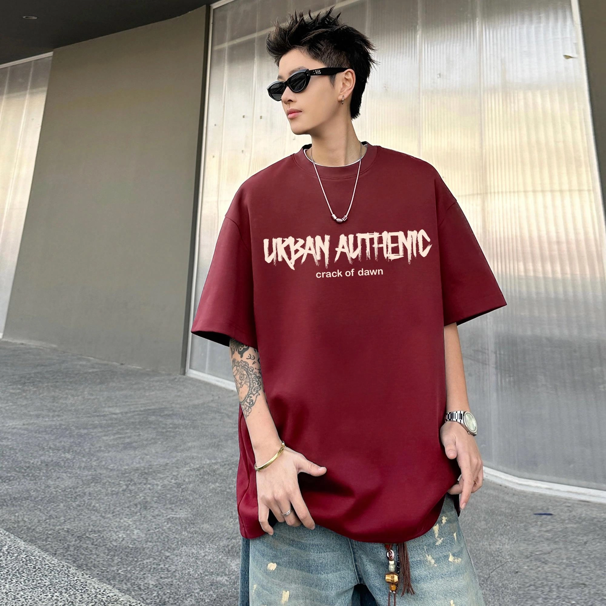 URBAN AUTHENTIC logoT