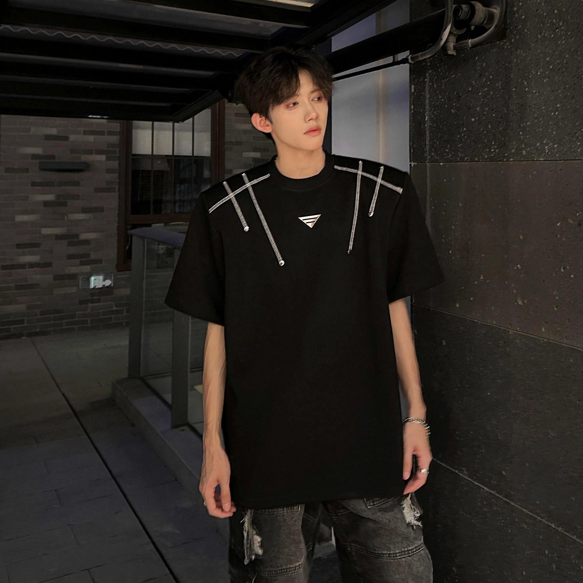 NOAHGIGI T