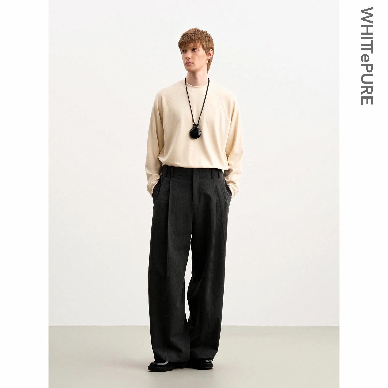 WHITT EPURE T