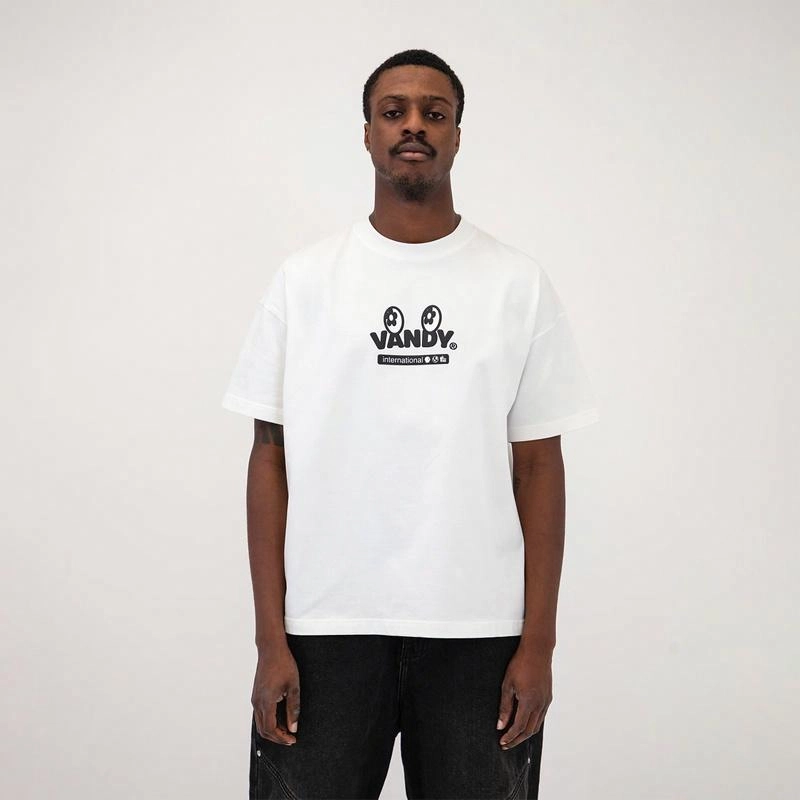 Vandy The Pink T