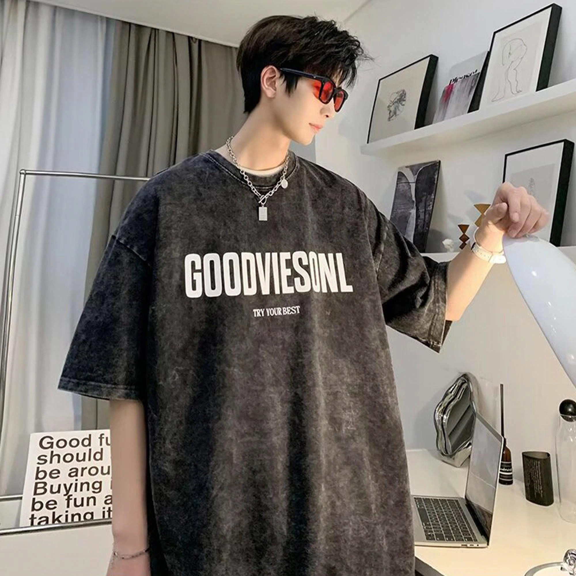 Fakeyoung T