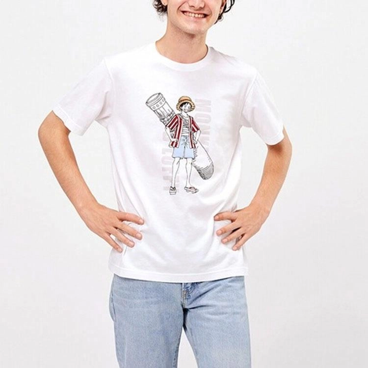 UNIQLO x one piece T