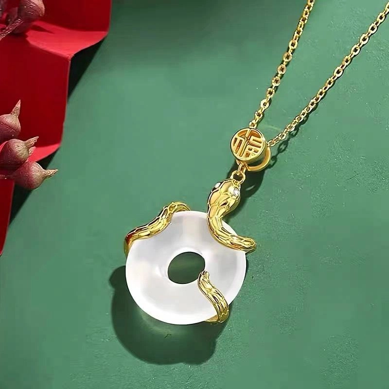 凤庙珠宝 灵蛇吊坠 新中式平安扣吉祥如意招财纳福蛇年大吉 复古生肖蛇精致国潮锁骨链小众设计#好运 玉髓 玉石项链 女款
