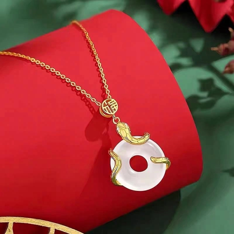 凤庙珠宝 灵蛇吊坠 新中式平安扣吉祥如意招财纳福蛇年大吉 复古生肖蛇精致国潮锁骨链小众设计#好运 玉髓 玉石项链 女款