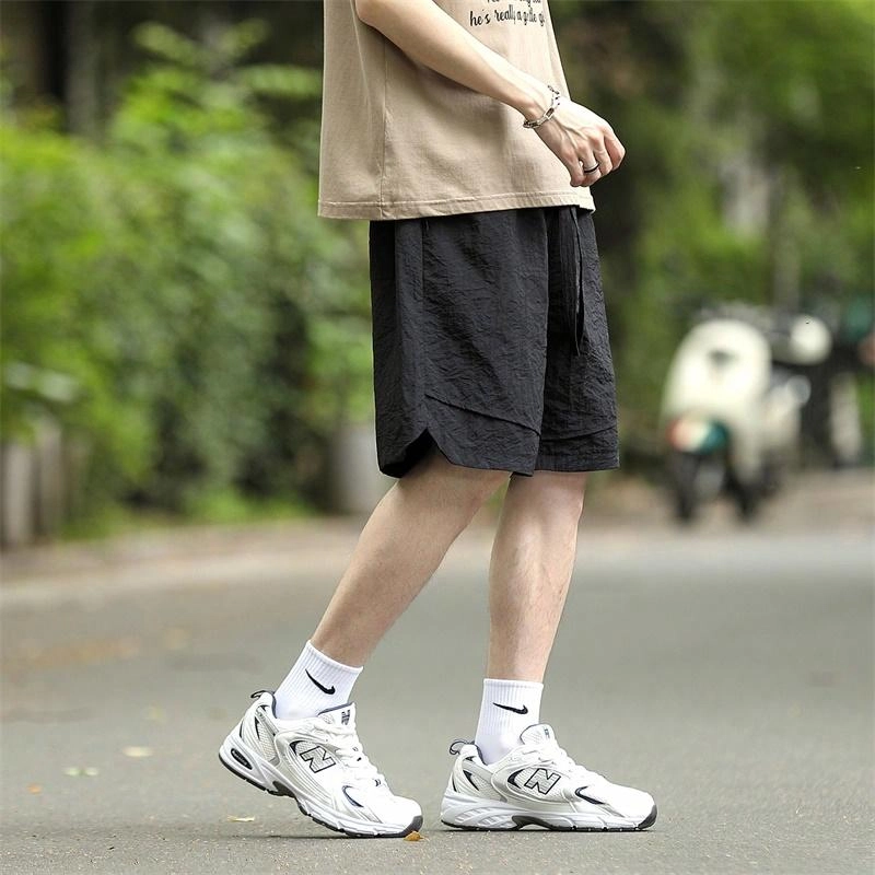 兰缪 日系简约纯色基础款日常通勤字母舒适复古美式百搭亲肤柔软舒适透气宽松五分休闲短裤 男女同款