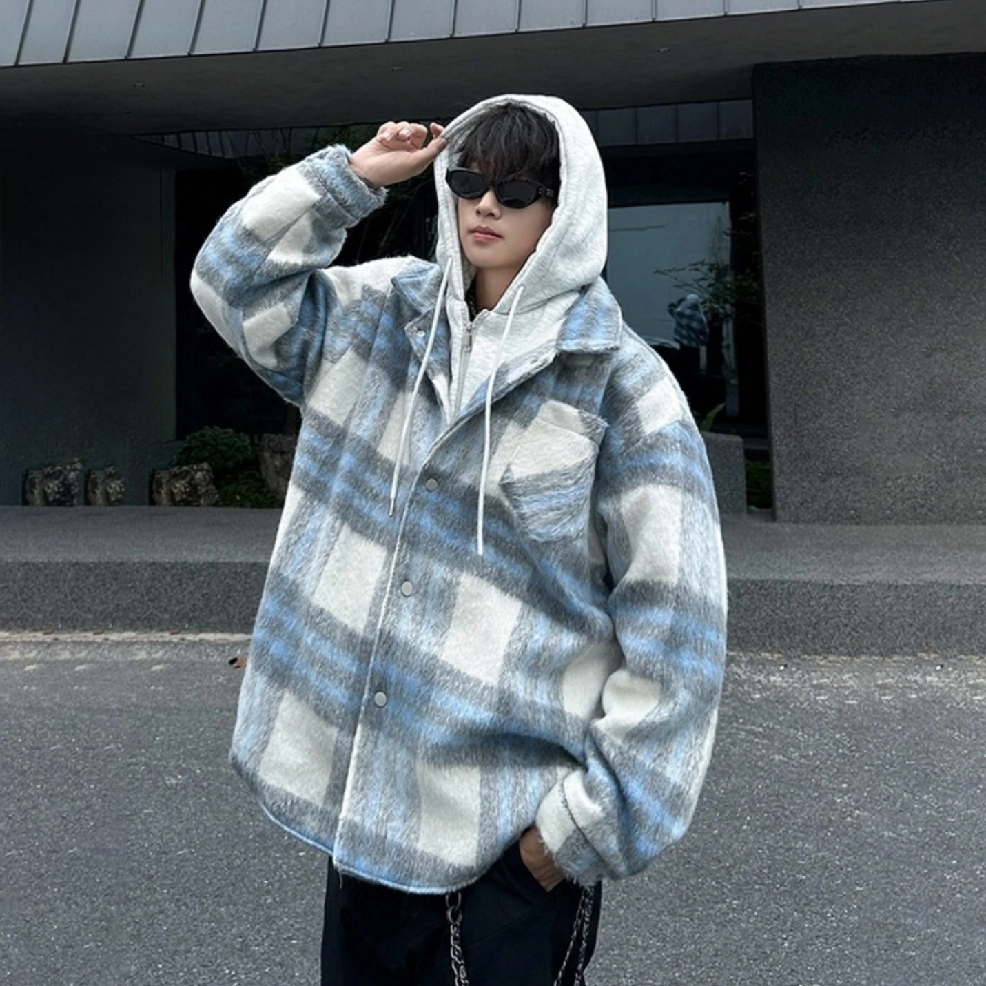 URBAN AUTHENTIC