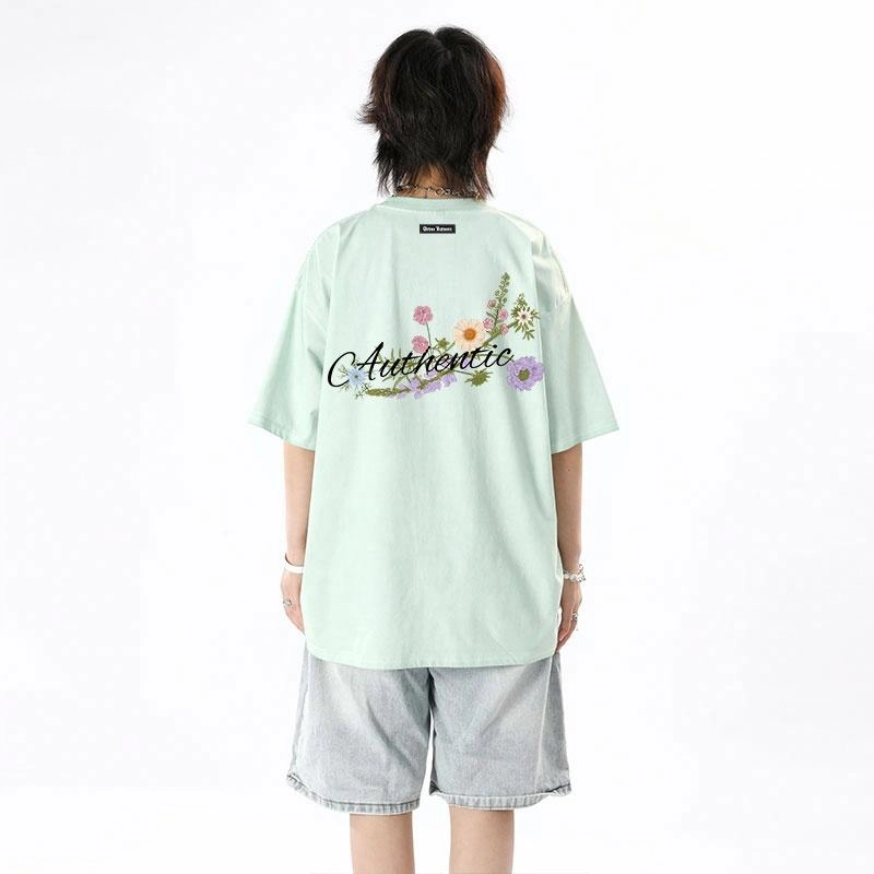 URBAN AUTHENTIC T