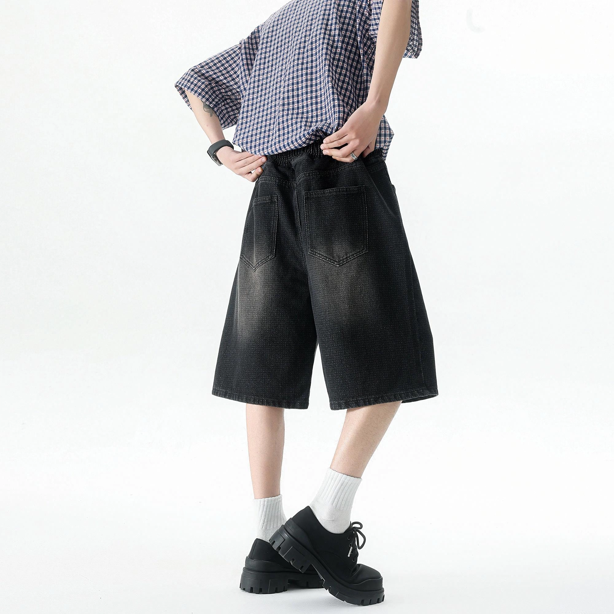 URBAN AUTHENTIC