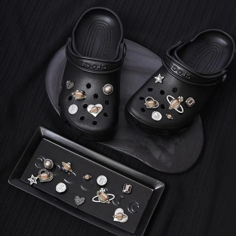 ZUOWEISHIJIA crocs