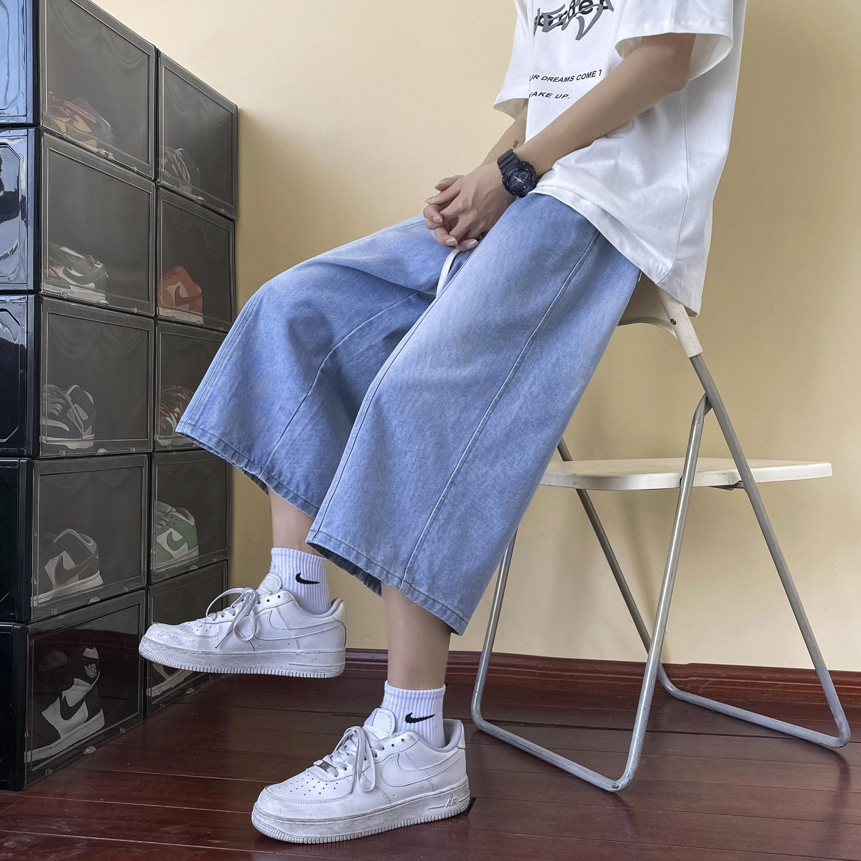 Fakeyoung