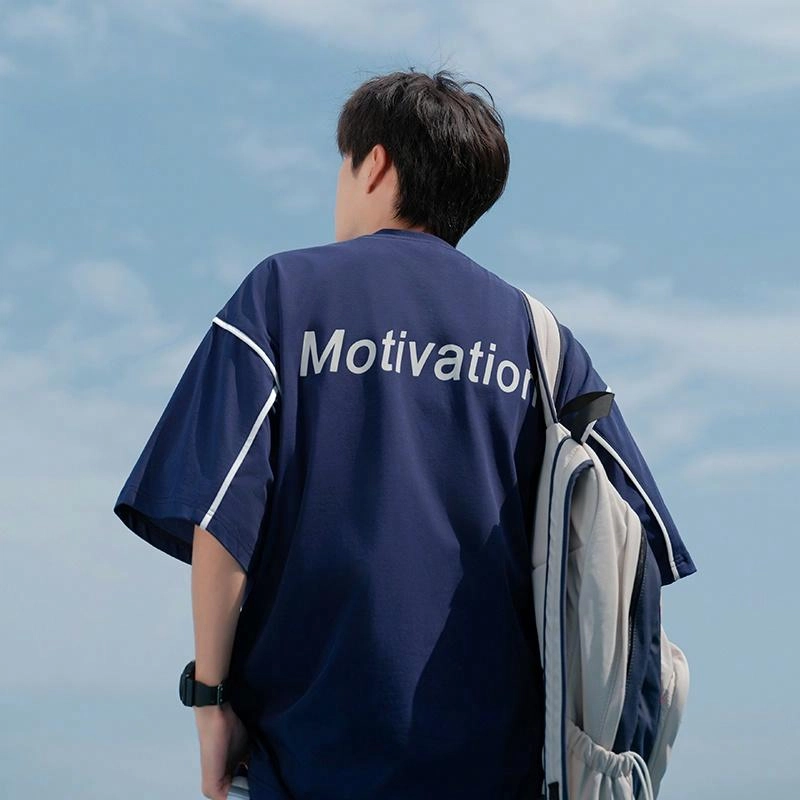 MONTVOO T