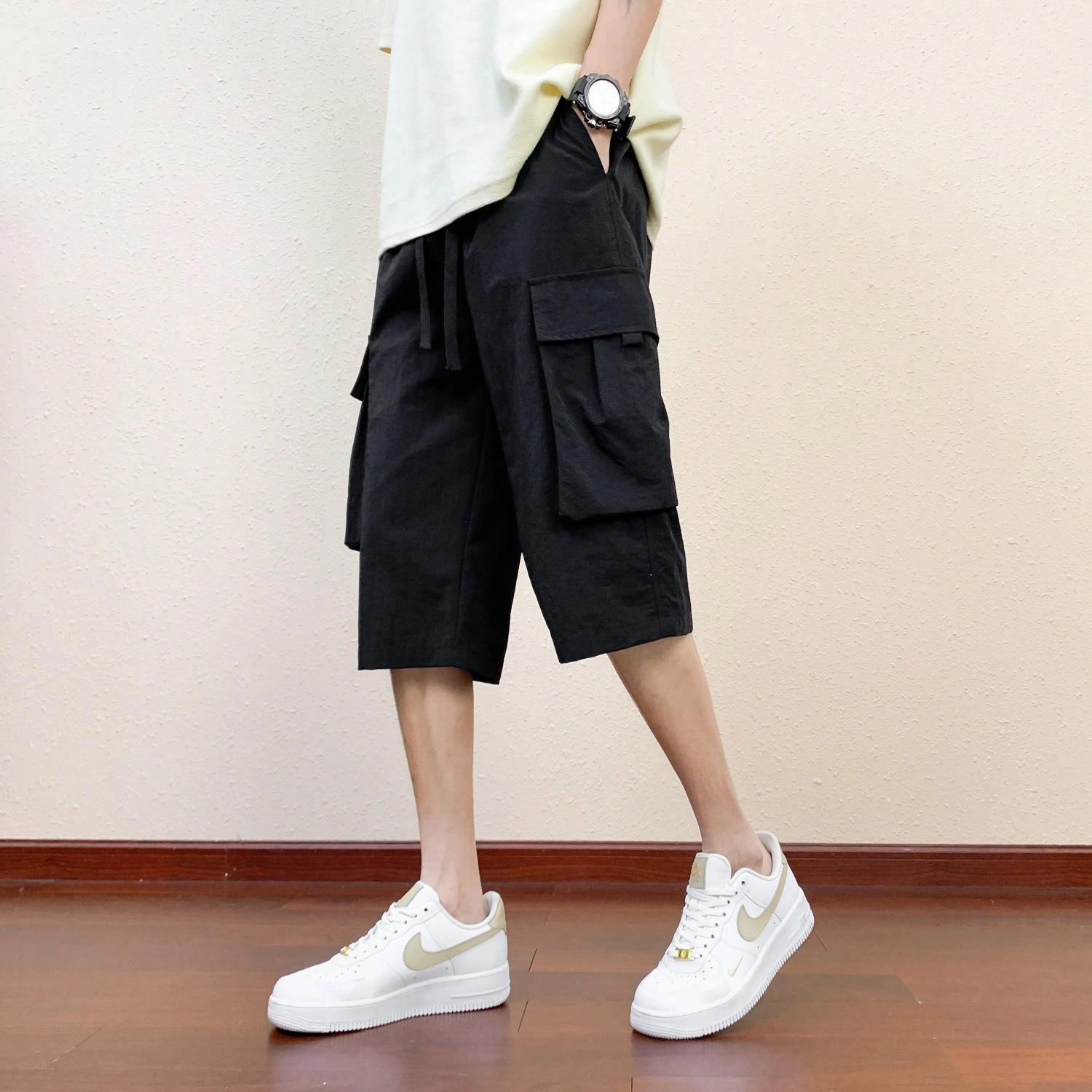AWAO