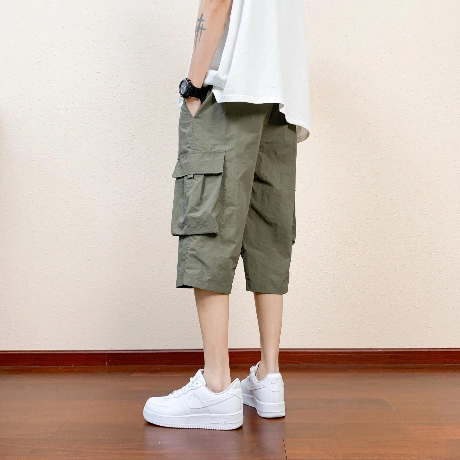 AWAO