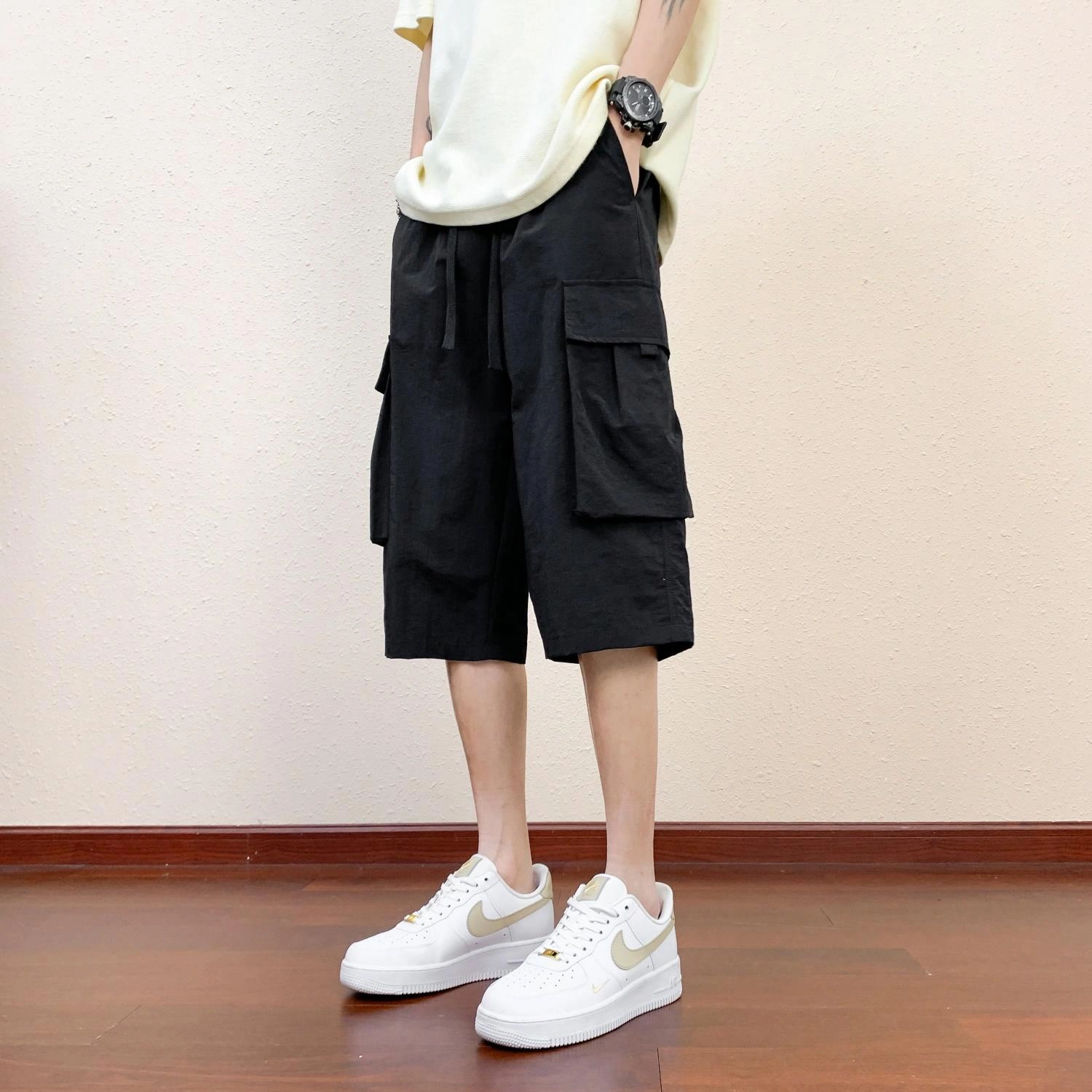 AWAO