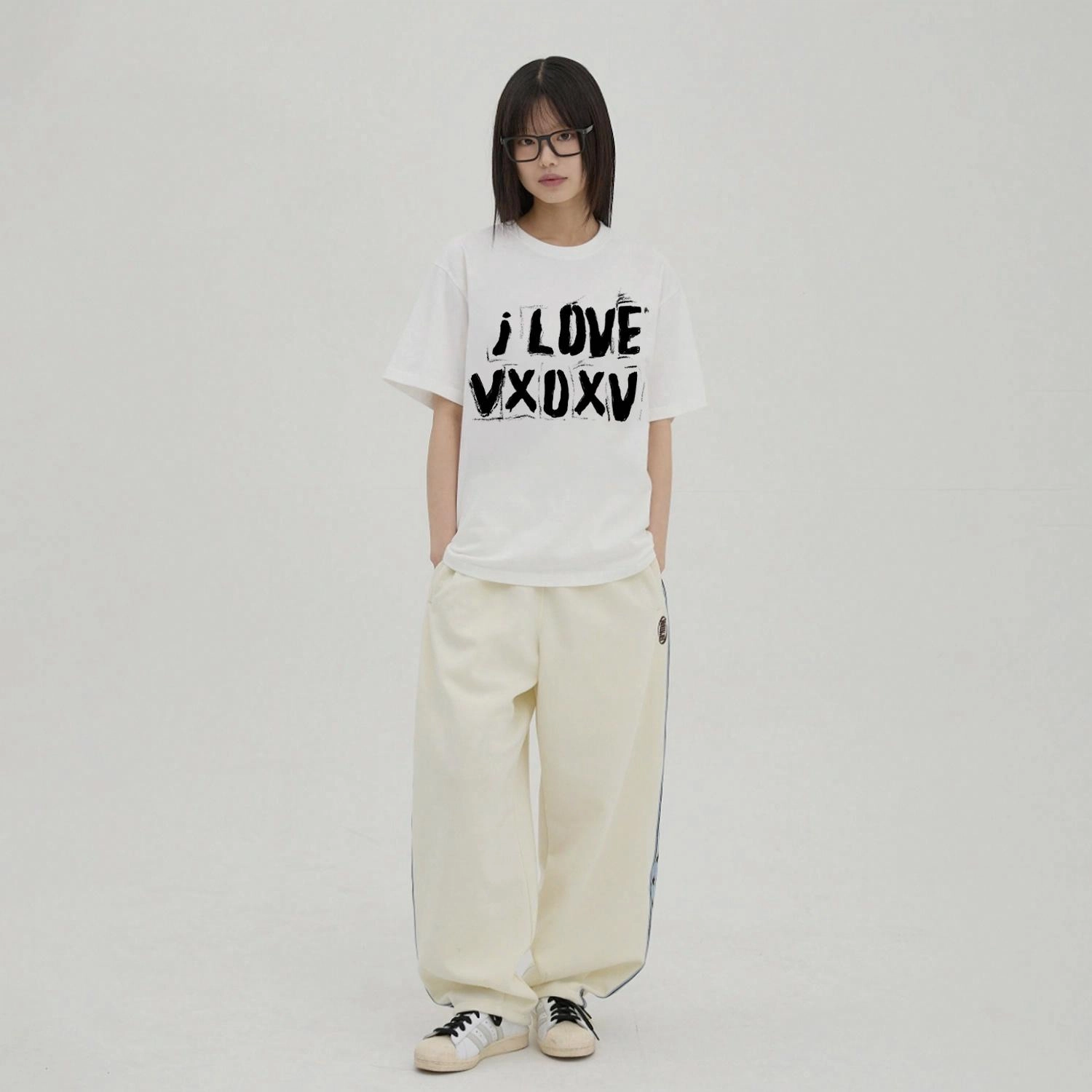 VXOXV logoT