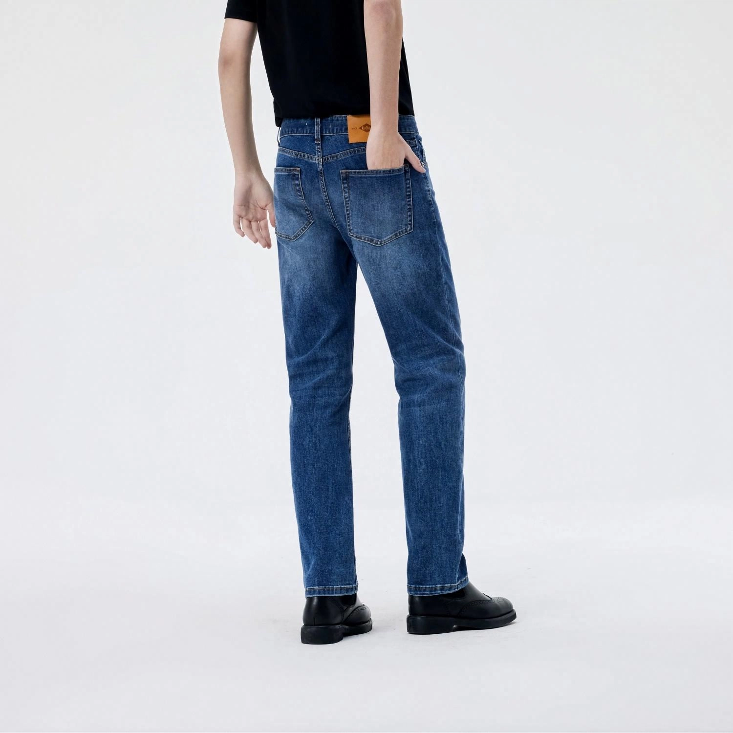 Lee Cooper