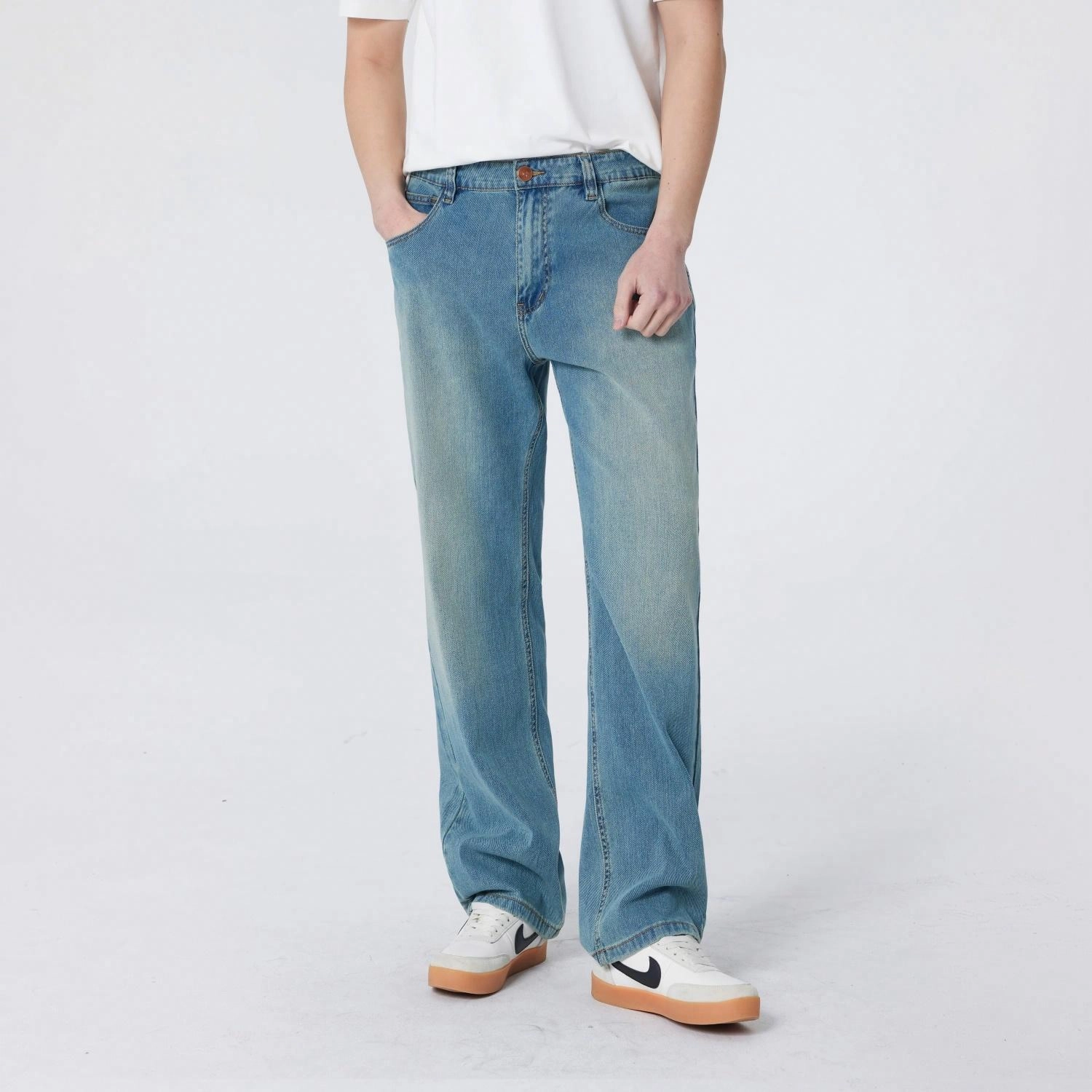 Lee Cooper
