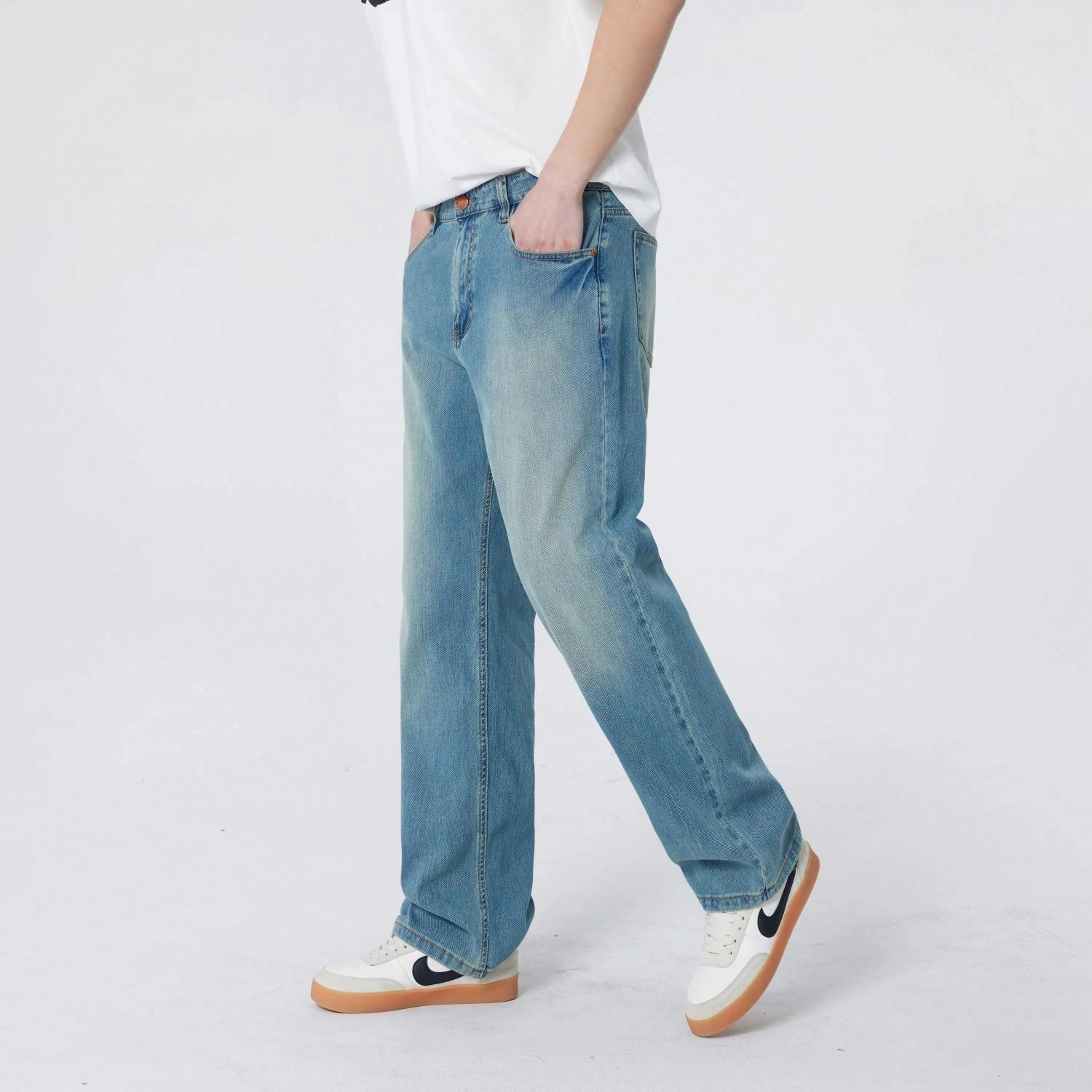 Lee Cooper