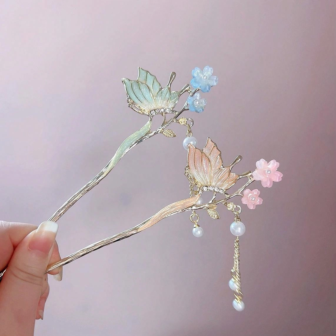 【蝶吻枝芽】 指尖瑰宝 新中式蝴蝶花朵流苏发钗高级感珍珠流苏步摇小清新仙气满满旗袍古风服饰百搭 镀银 发簪 女款