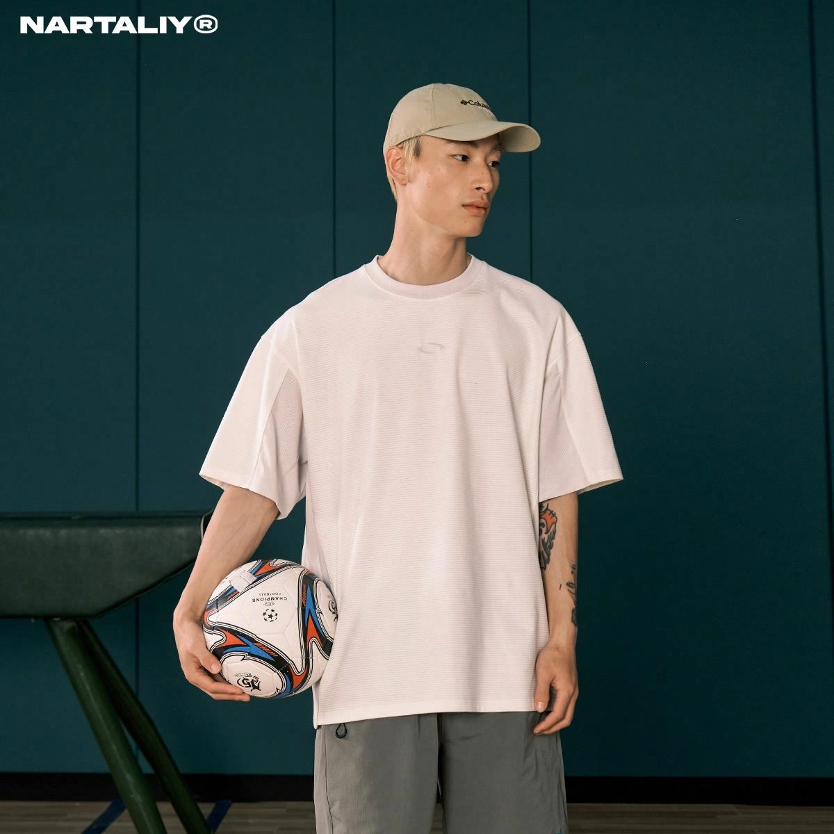 NARTALIY T