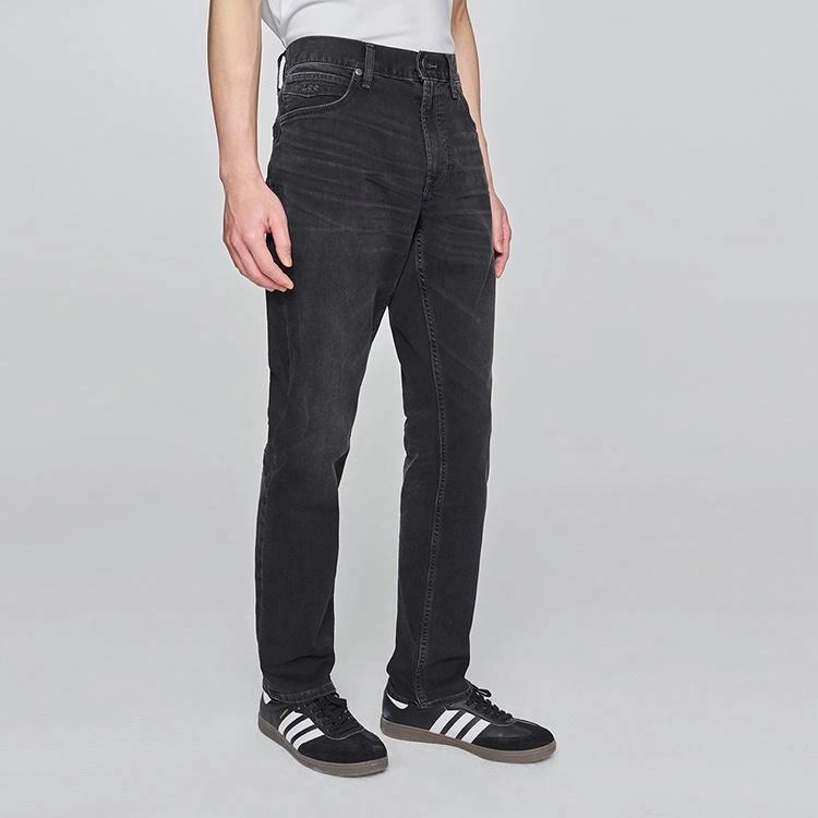 Lee SS25