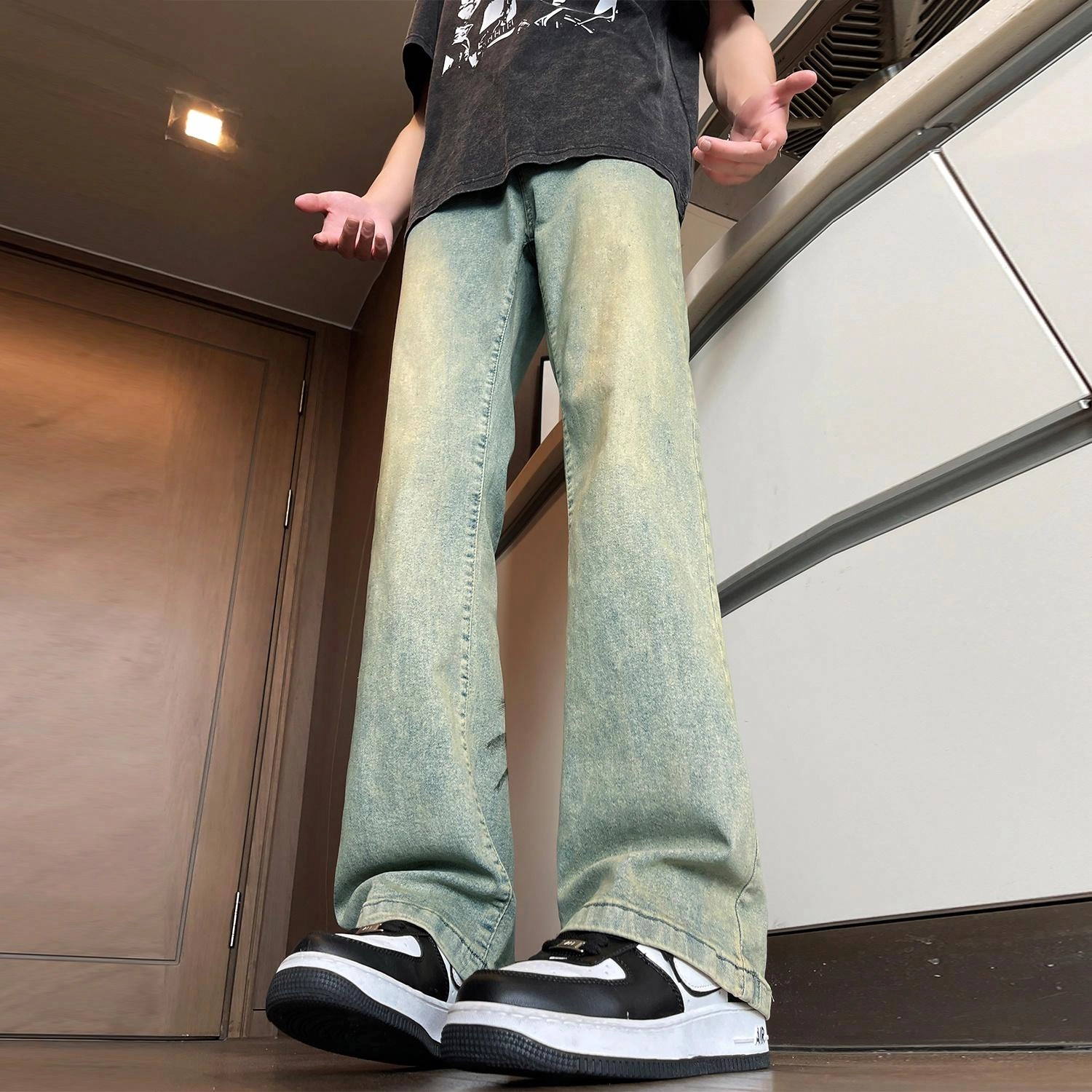 JEANSWEST