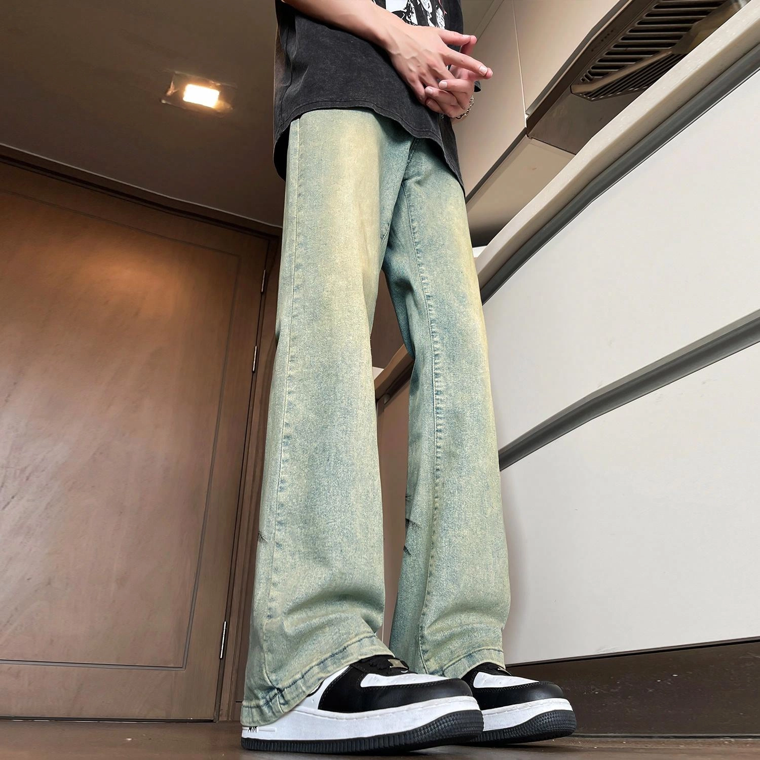 JEANSWEST