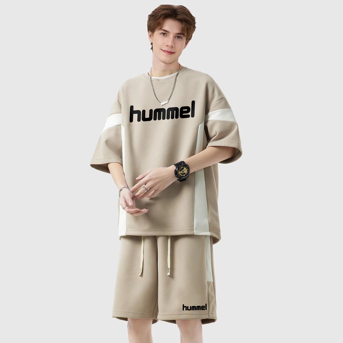 hummel LogoT
