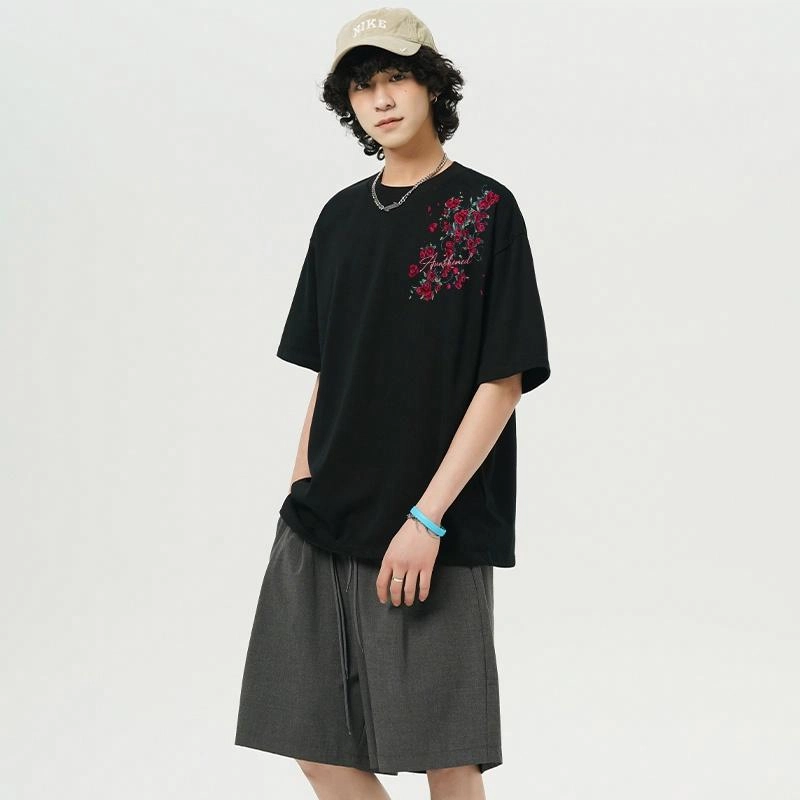 UNthemed T