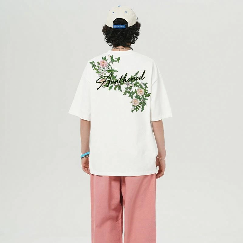 UNthemed T