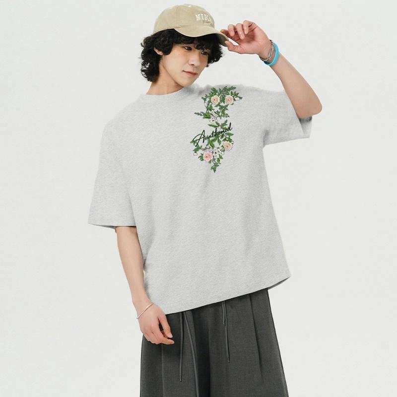 UNthemed T