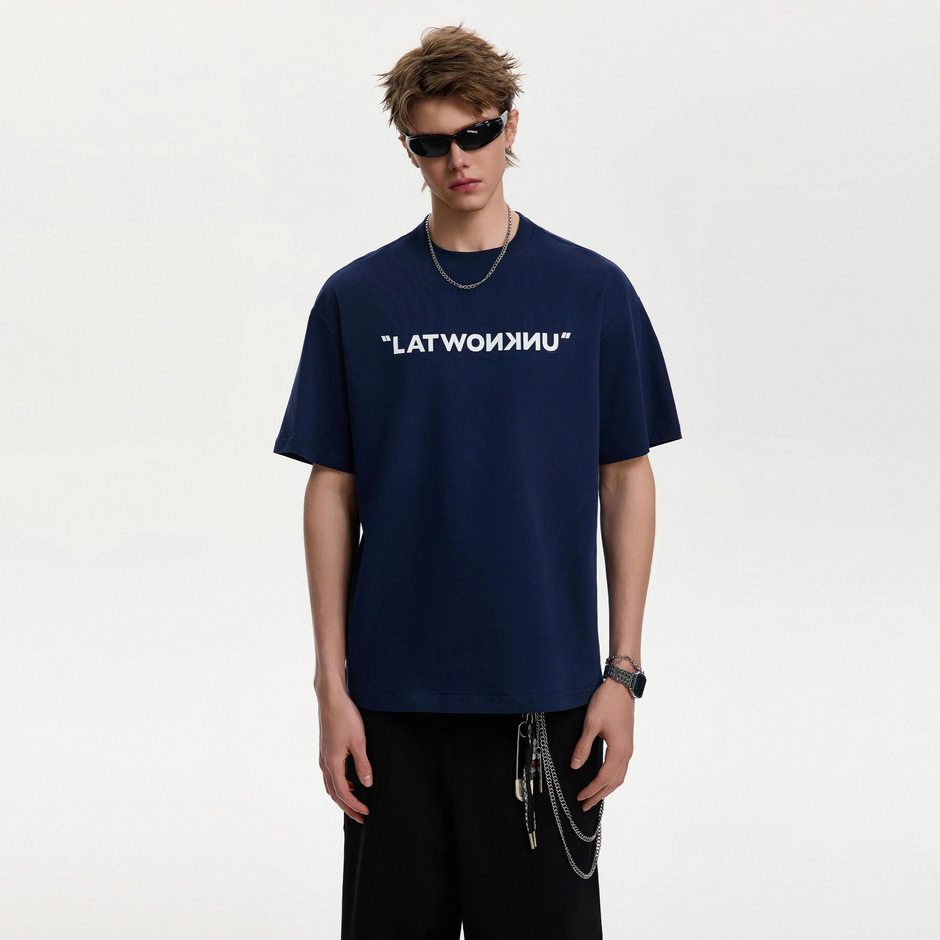 UNKNOWTAL T