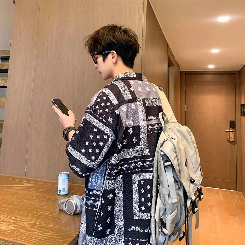 Fakeyoung