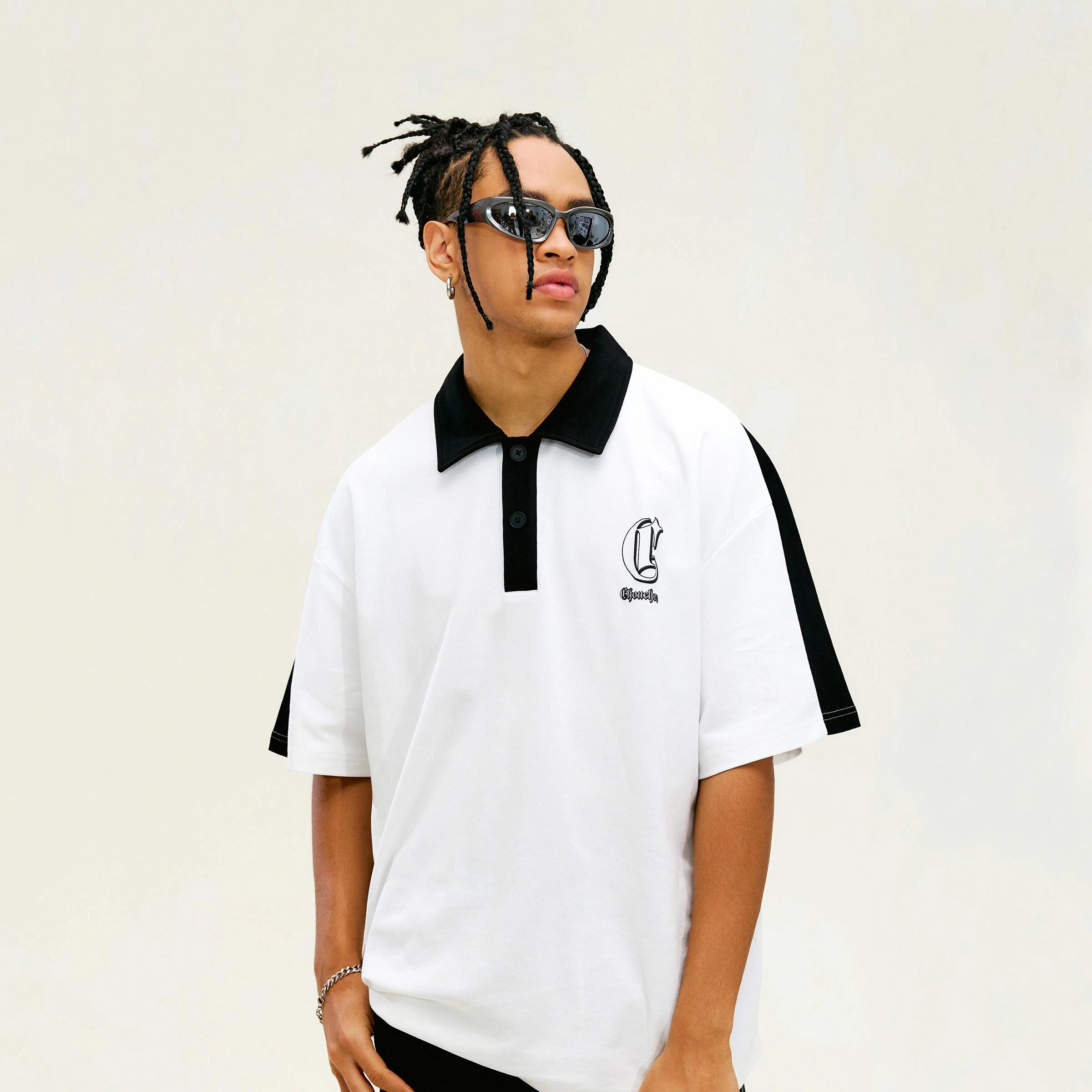 T PoLo
