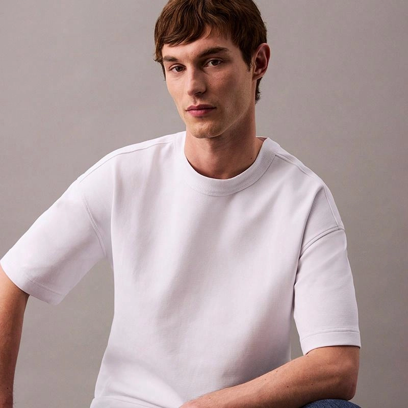 CALVIN KLEIN T