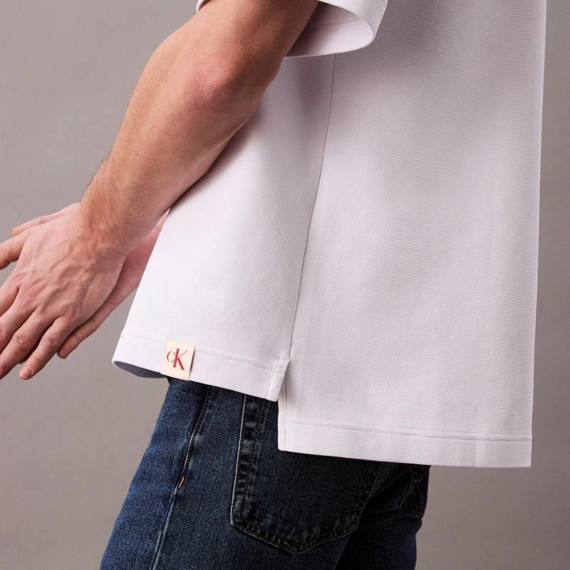 CALVIN KLEIN T