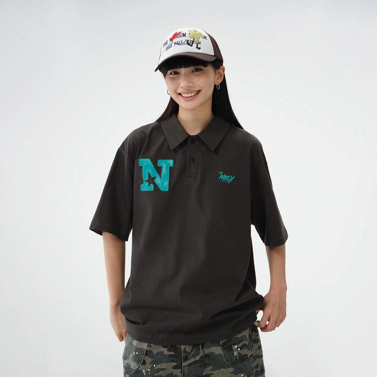 NELY T