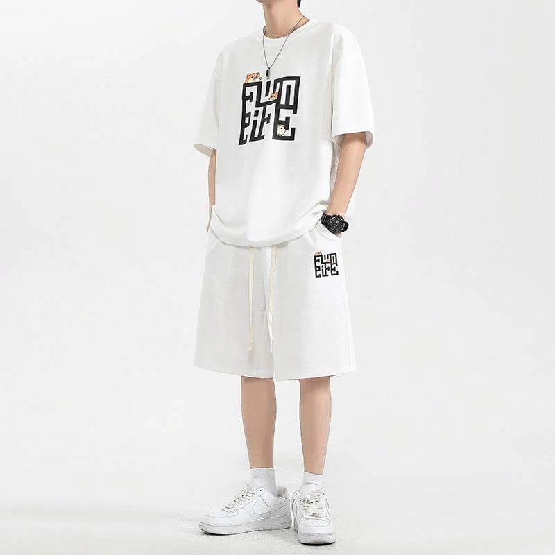 NEAR HERE QT