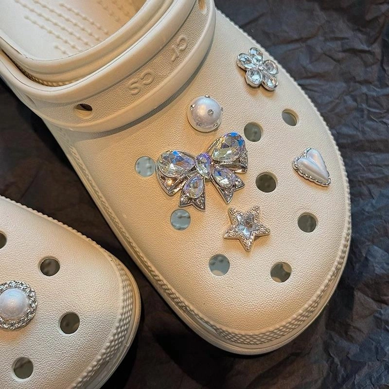 Crocs DIY