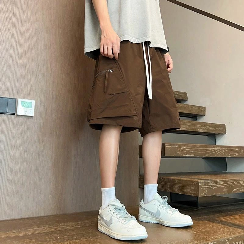 UNthemed