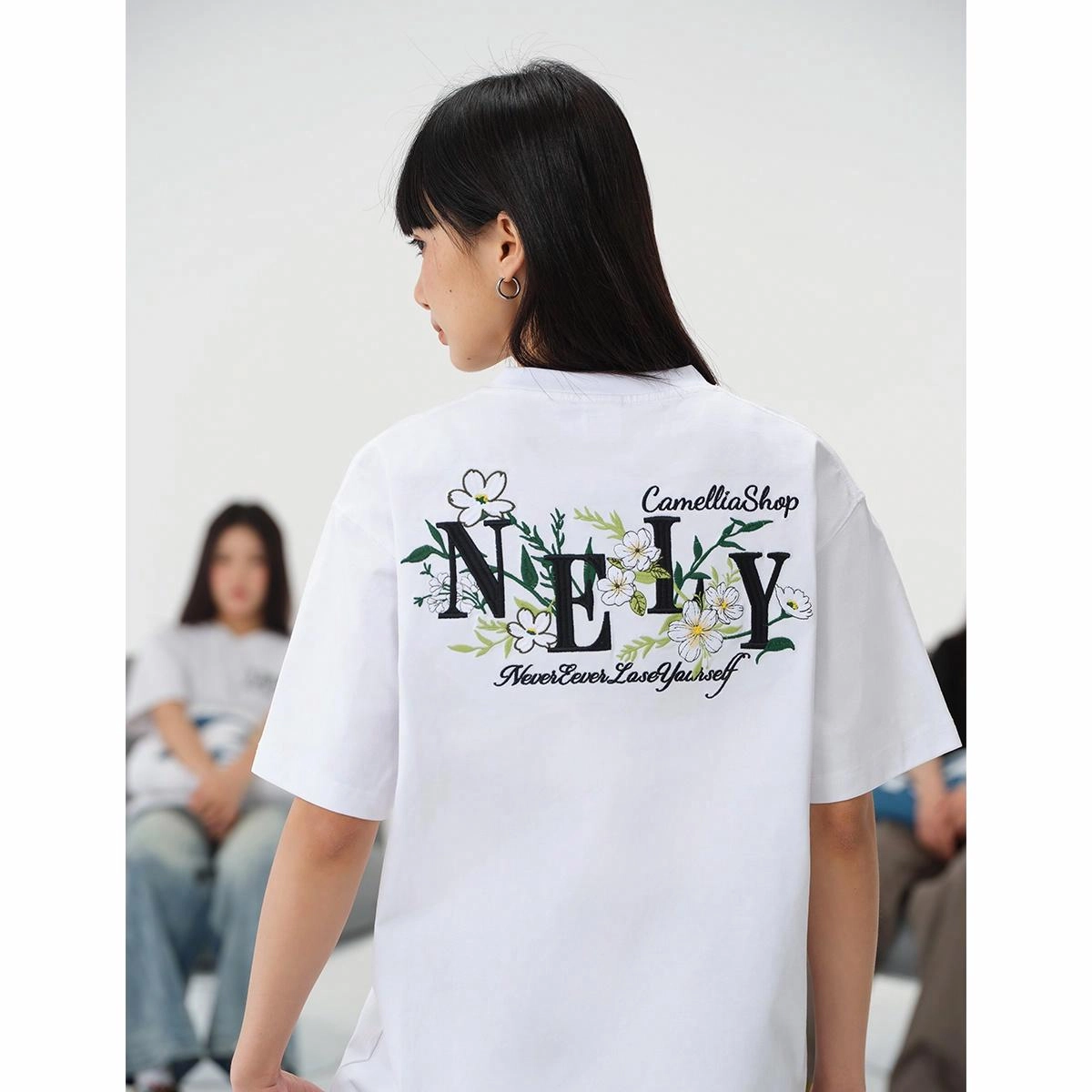 NELY teeT