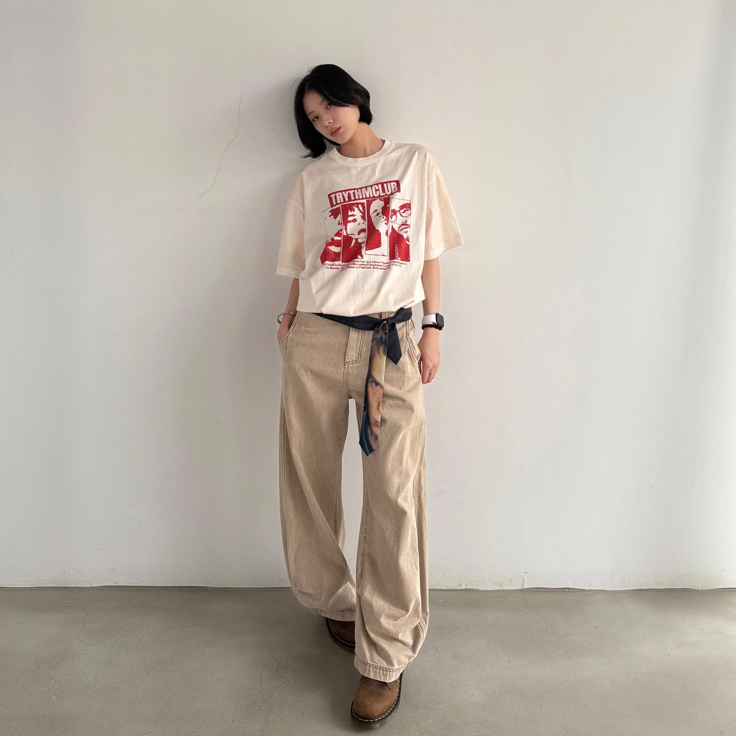 MAD WITCH T