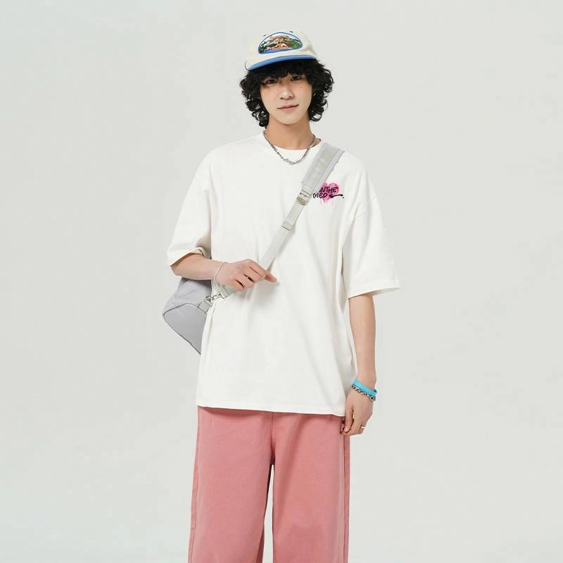 UNthemed T