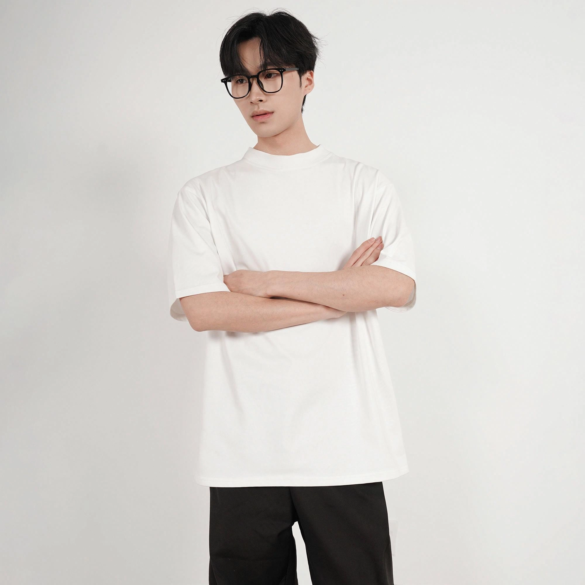 URBAN AUTHENTIC T
