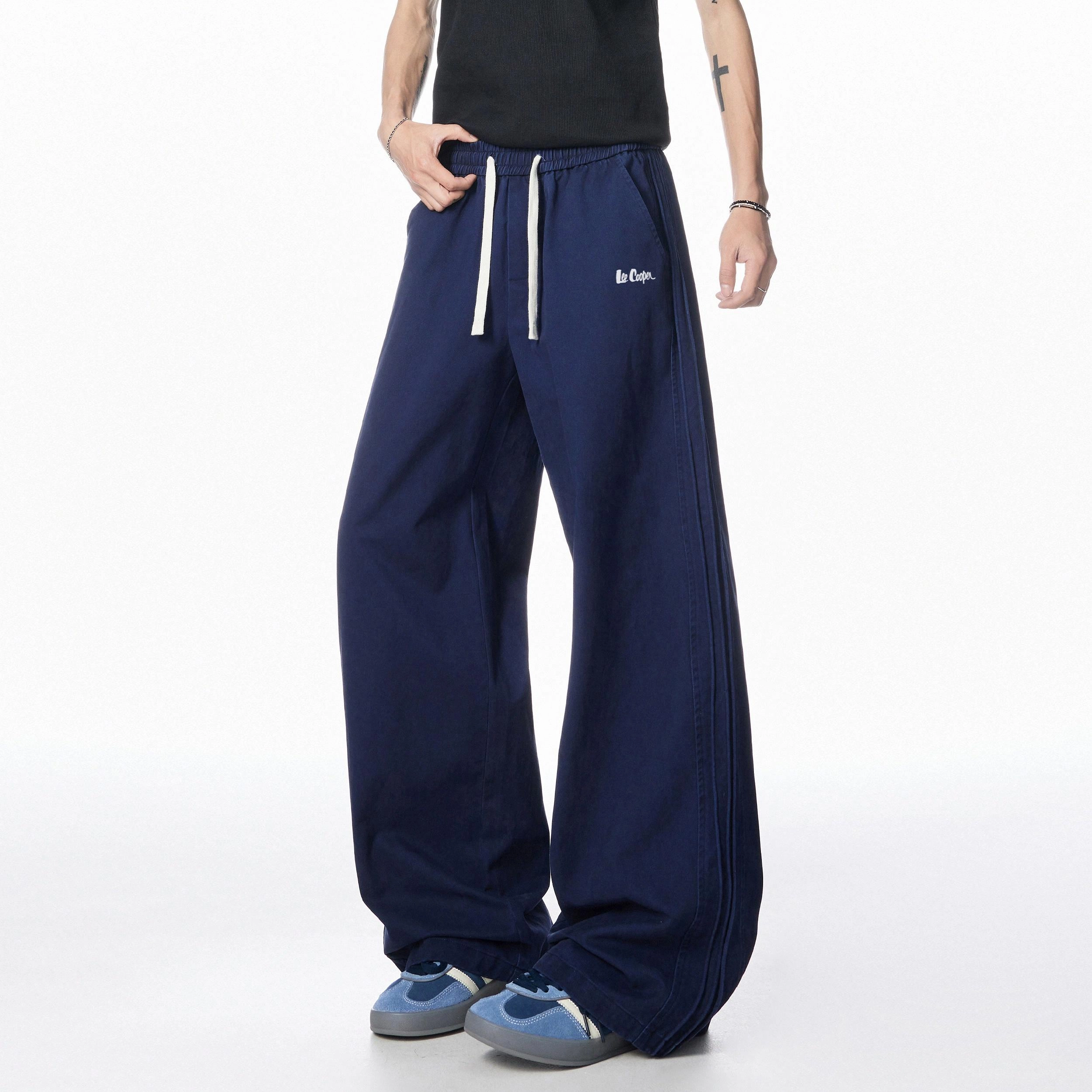 Lee Cooper